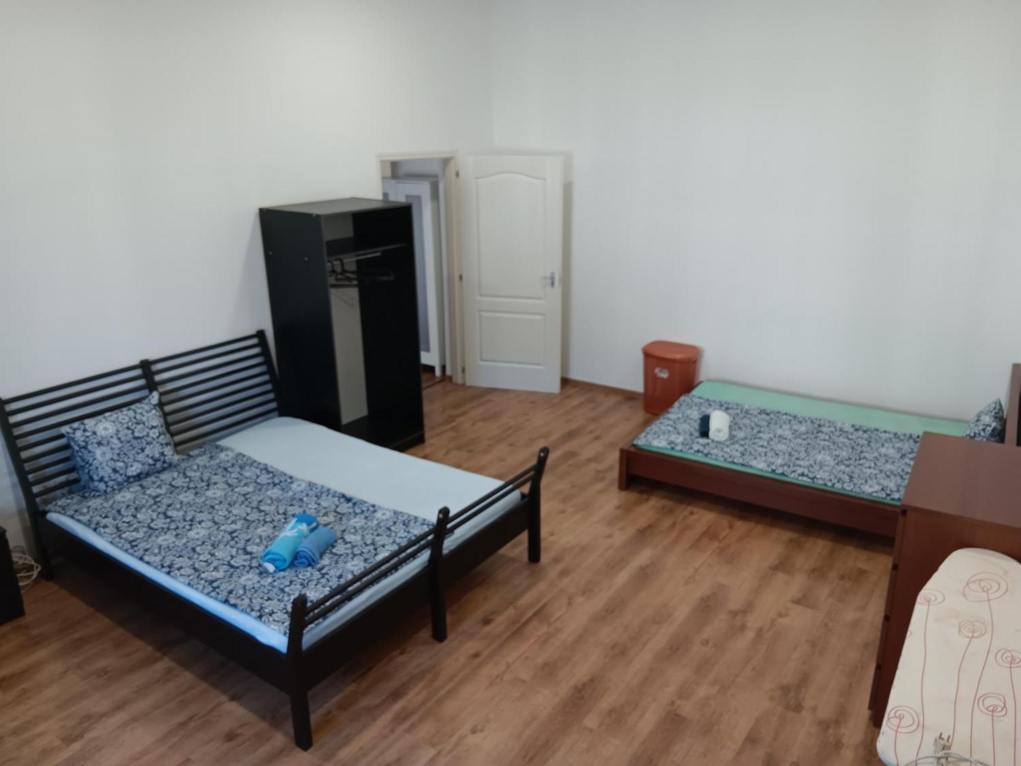 Big Cozy - Skyfall Apartment 3 Bdrm 6 Beds 1&Half Baths Будапеща Екстериор снимка